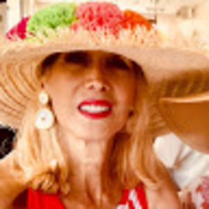 Meet your Posher, Denise